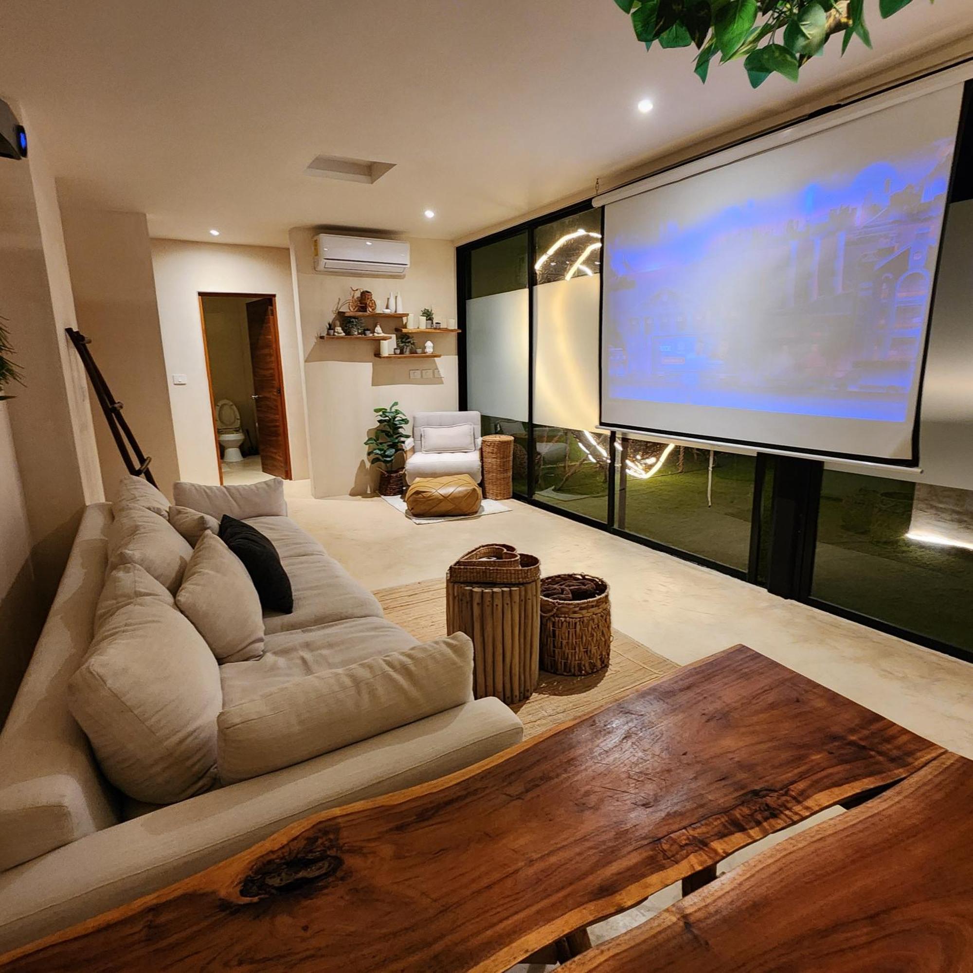 Heart&soul Ph 24hr Security, Sauna, Gym, Private, Pool Apartment *